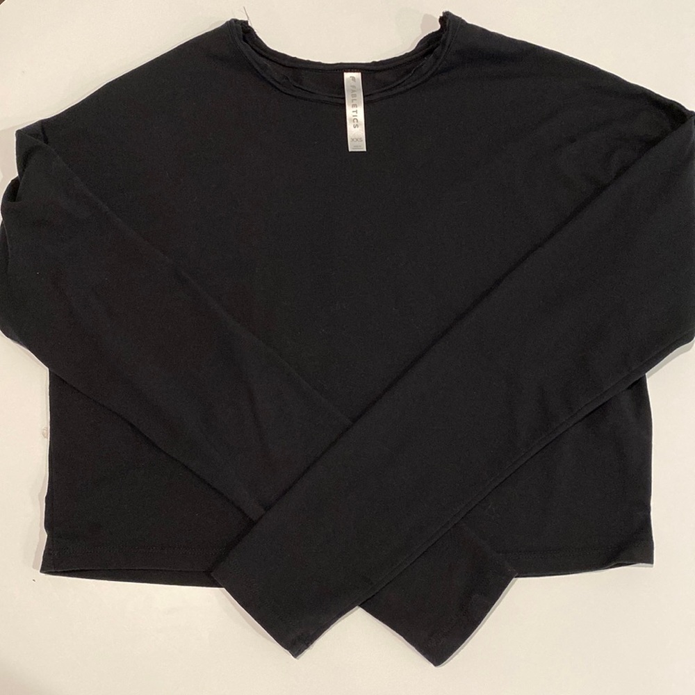 Fabletics Black Long Sleeve Crop Top XXS